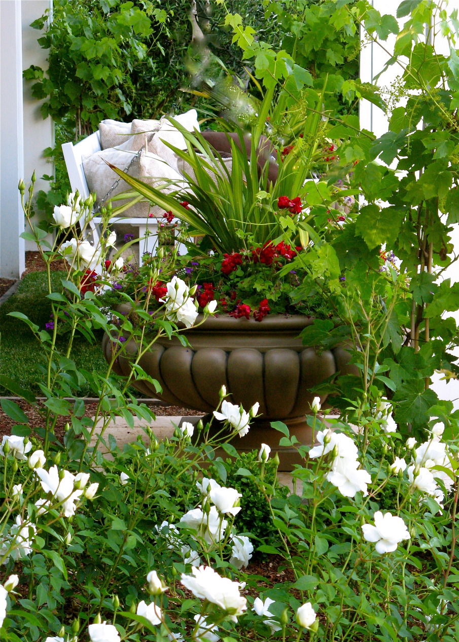 Formal Garden, Atherton, California marilee gaffney design